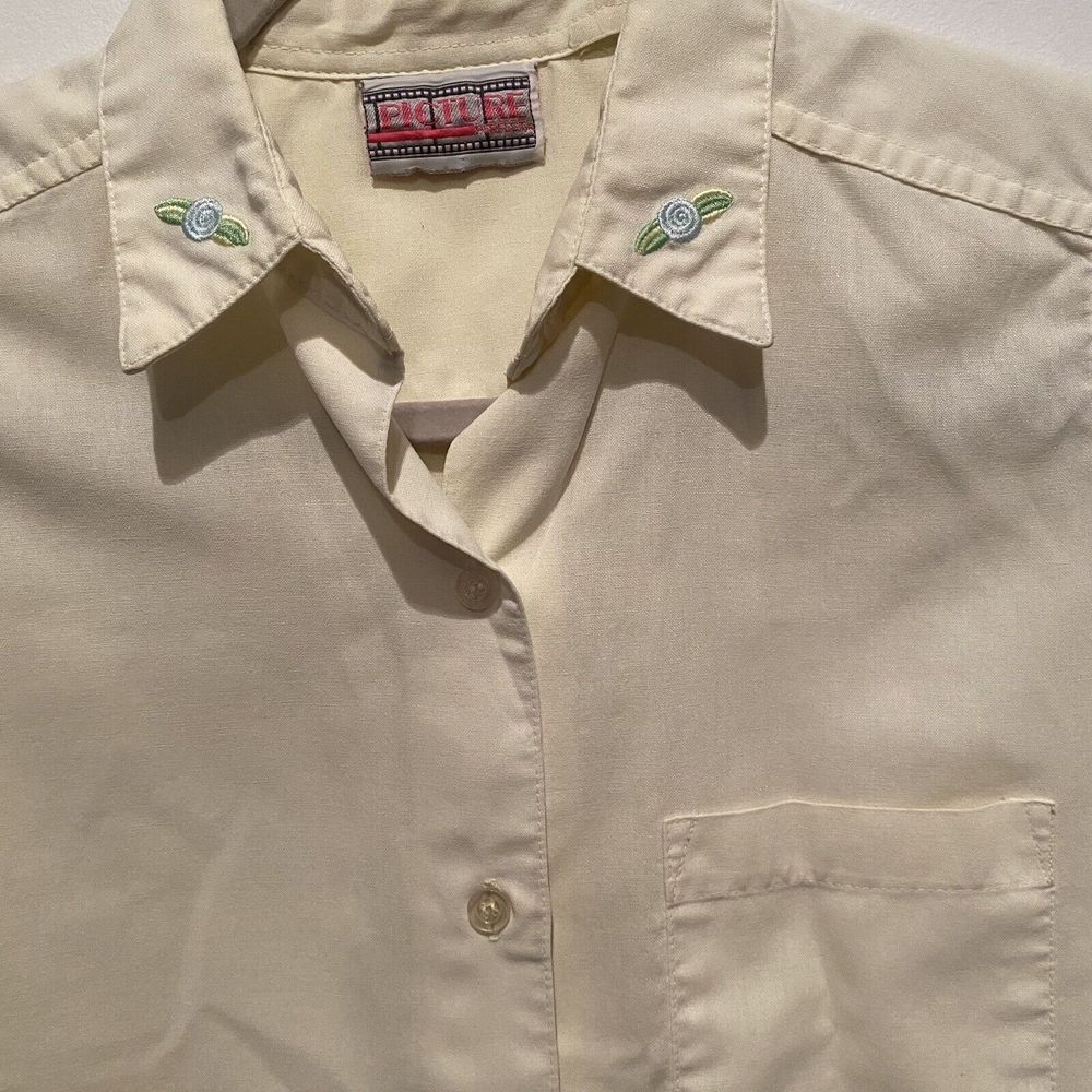 Vintage Womens Small Yellow Sleeveless Button‎ Up Embroidered Y2K
